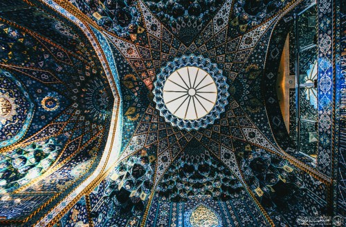 The Islamic art and architecture. Imam Hussein shrine in Karbala, Iraq. 2015.