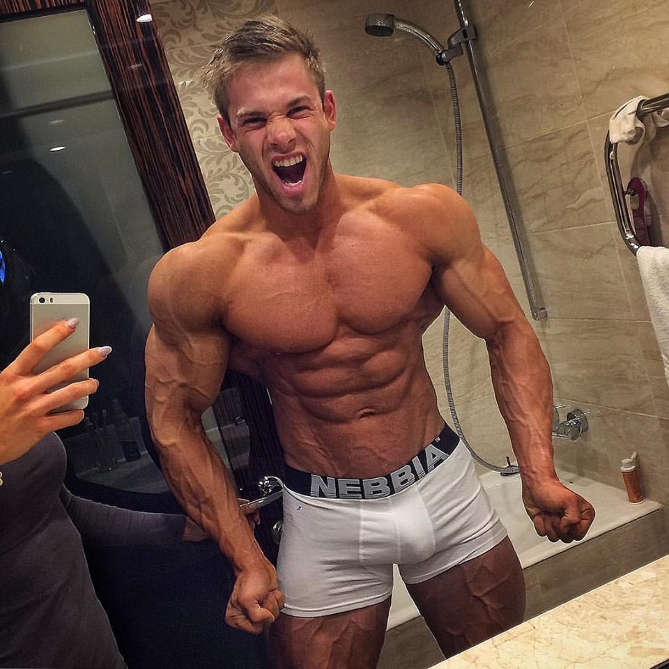   Ondřej Kmošťák - IFBB PRO  