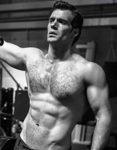 gaybuckybarnes: HENRY CAVILL photographed by Mark Twight  754. HENRY CAVILL photographed by Mar