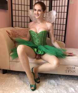 sissytink: Sissy Tink has finally arrived!