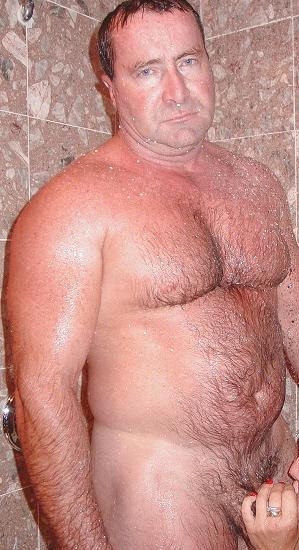 qnass30:  I love this daddy