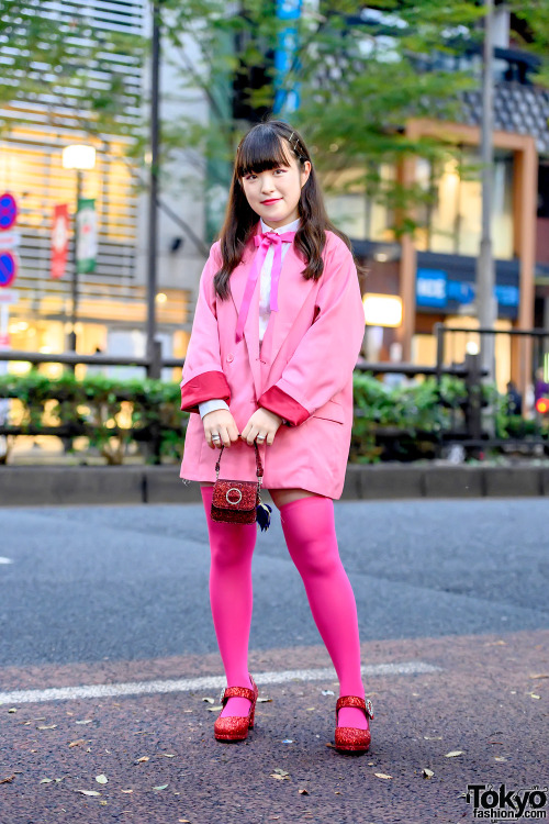 tokyo-fashion:18-year-old Japanese high school student Miori wearing a very pink look on the street 