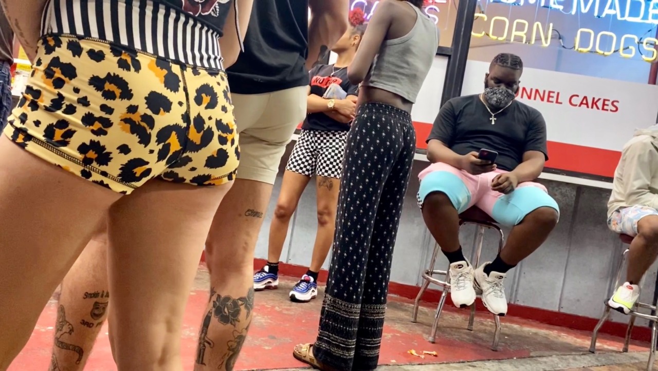 scrivnationx:Teasing Jiggly Ass Pawg In Cheetah Print Booty Shorts.This food spot