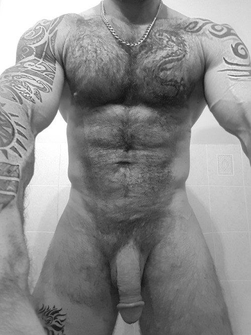 malemotive:  @geomap - fucking hot