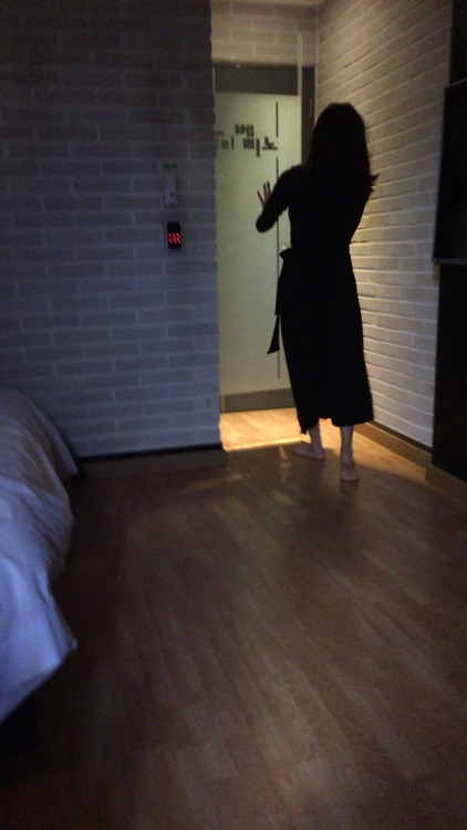 bbaek77: 아쉽게 저랑한빠하고 이렇게 나갑니다…초대이벤이나 커플만남 자주할꺼니까 팔로우 리블로그 마니들 해주시면 힘이납니다! 저두먹고싶네요~