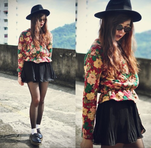lookbookdotnu:  Not Mine , But Yours  (by porn pictures