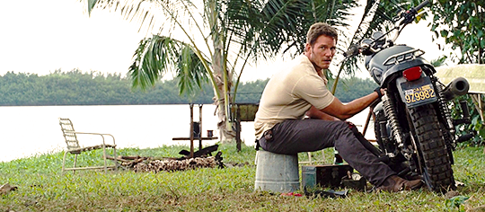 sam-and-dean-forever:  Chris Pratt as Owen Grady  |  Jurassic World (2015) The