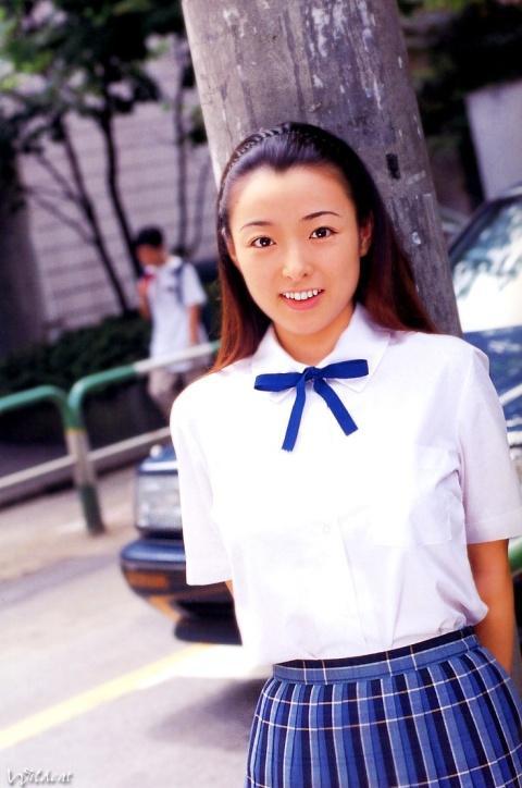 bellechamber:  Bauko Eichi 英知バウ子 Minami Fujisaki 藤崎みなみ