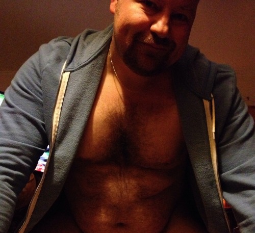 aquarianbear:  Evening all. 