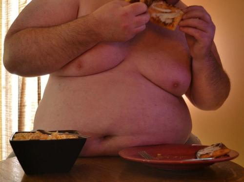 never-fat-enough:  Munch munch munch :D