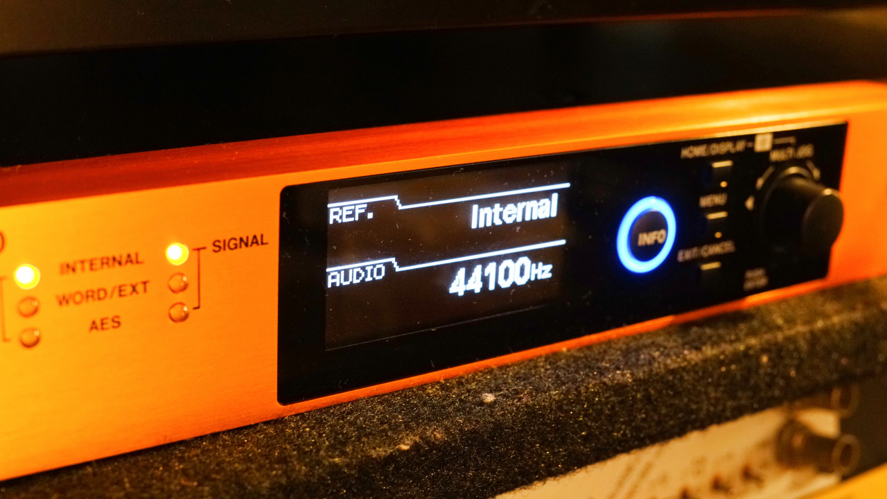 Planariya Recordings Tascam Cg 1000 クロックジェネレーター レビュー Planariya Recordings Tascam Cg 1000 クロックジェネレーター レビュー
