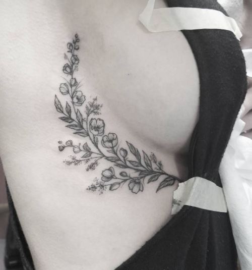 tattoosideas:→ Sarah Spread