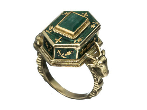 stuffmomnevertoldyou:  collectorsweekly:  The Weird World of Vintage Poison Rings