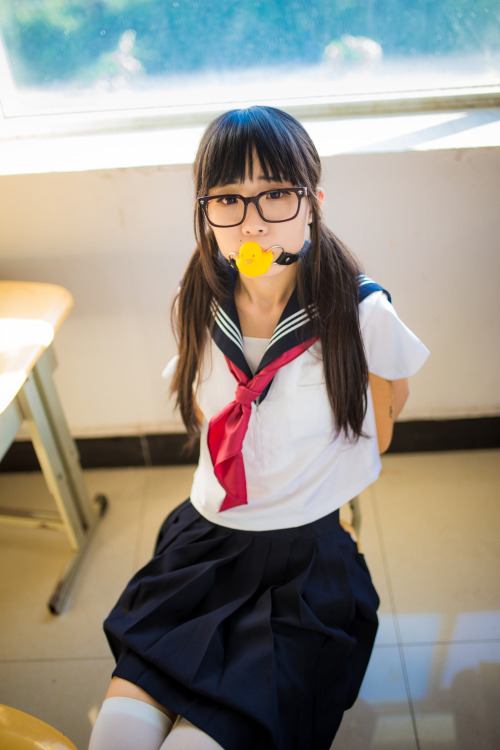 daowuzhe: #捆绑# #幼女# #luoli# 早晚被盗 还不如先自己盗自己