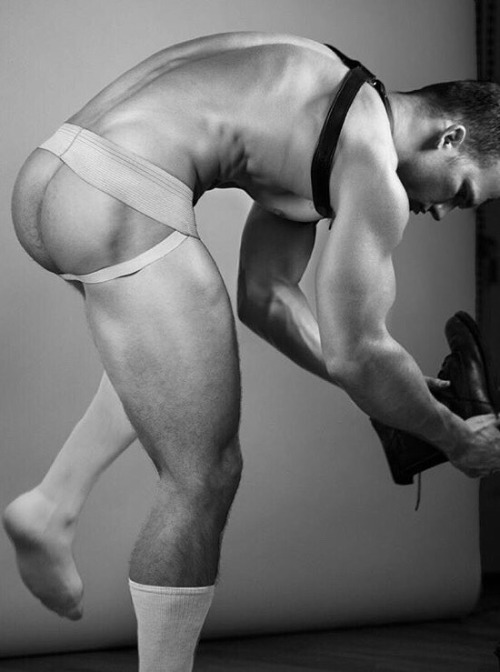 SEXY ❉ ARTY ❉ MANLY ❉ HOT