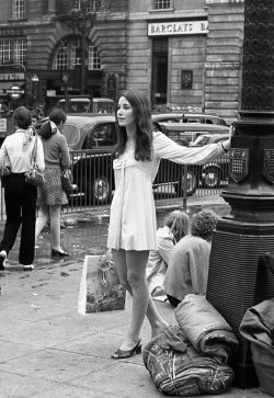 ladrika:    Girl in a mini skirt   in sixties