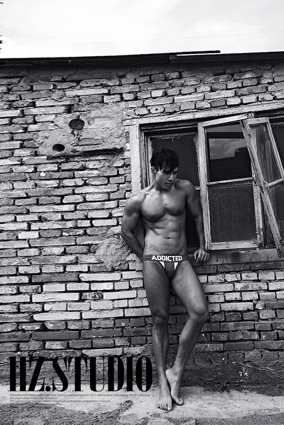hunkxtwink:    Hunkxtwink.- More in my archive  