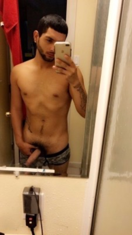 Porn photo Eat a dick 😈
