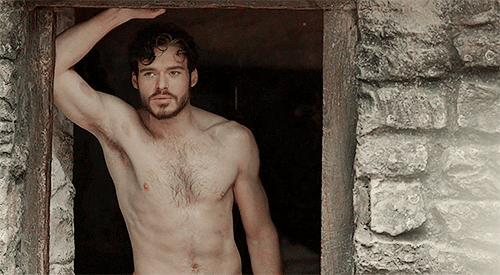 makeugosplat: Do(n’t) Get Caught!Liam Hemsworth and Kit Harington were hanging out at Richard 