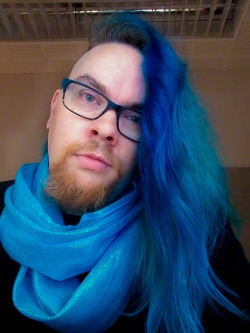 submissivefeminist:  gabrielthefool:Whatever else is going on in the world, at least I’m real fuckin’ pretty. Oh my god your fucking hair is so gorgeous!!!