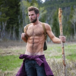 thebeautifulmaleform: Country hot.