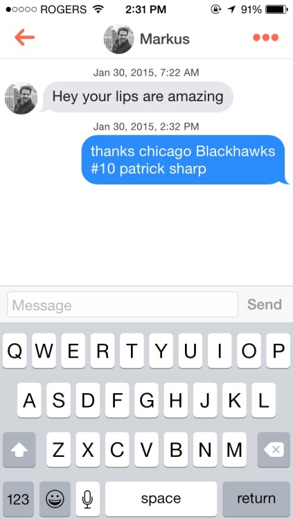 olivegarden: mikehottman: when ppl use NHL hockey players to catfish on tinder in CANADA?????? Up yo