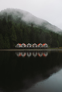 benngie:The iconic Nimmo Bay cabins. 