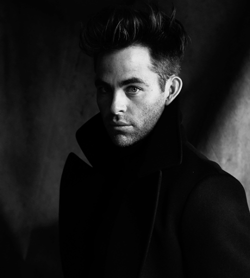 Sex dailychrispine:  Chris Pine photographed pictures