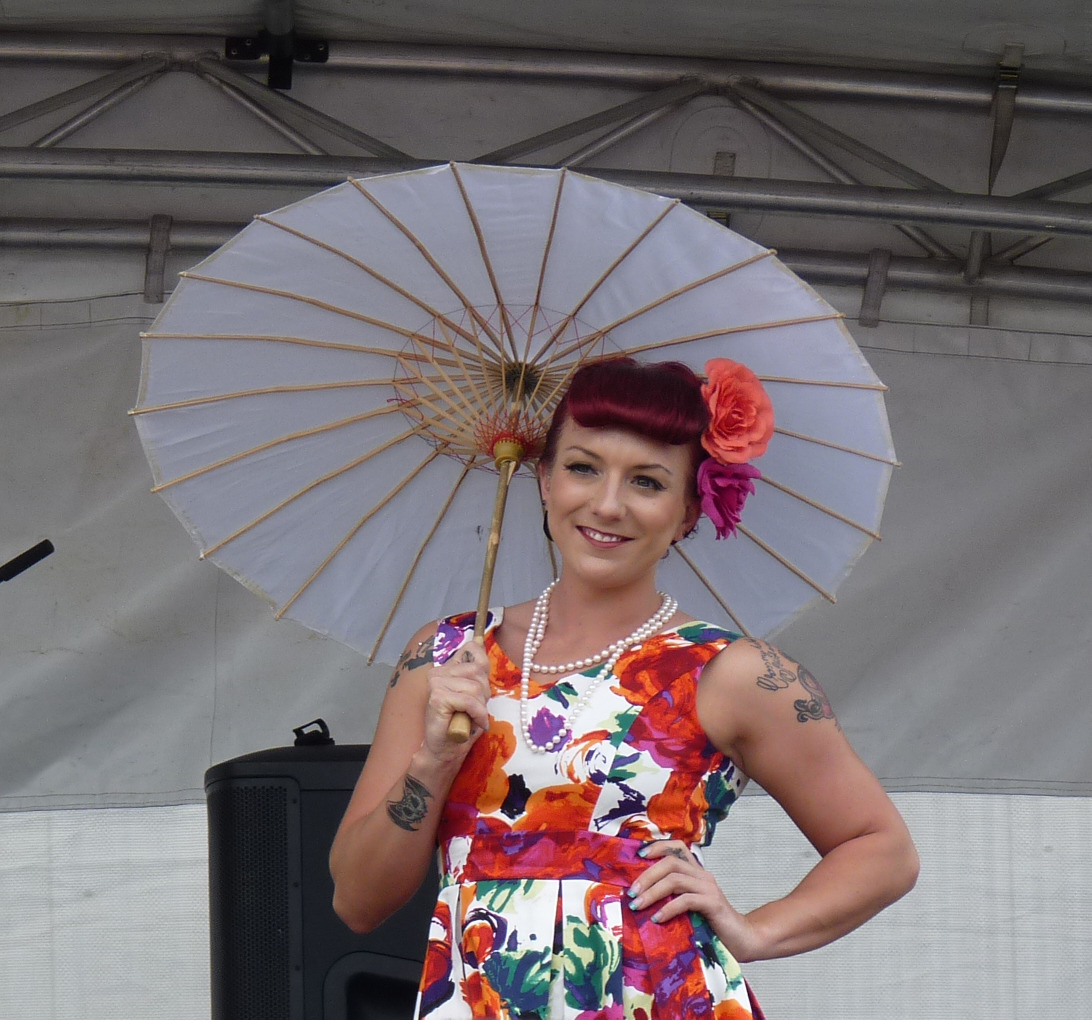 backtobass:  Rat Rods and Rockabilly, Hamilton Hotel, Hamilton, Brisbane - The Hi