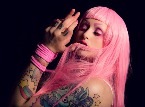 cat-burps:  pink pink pink <3 