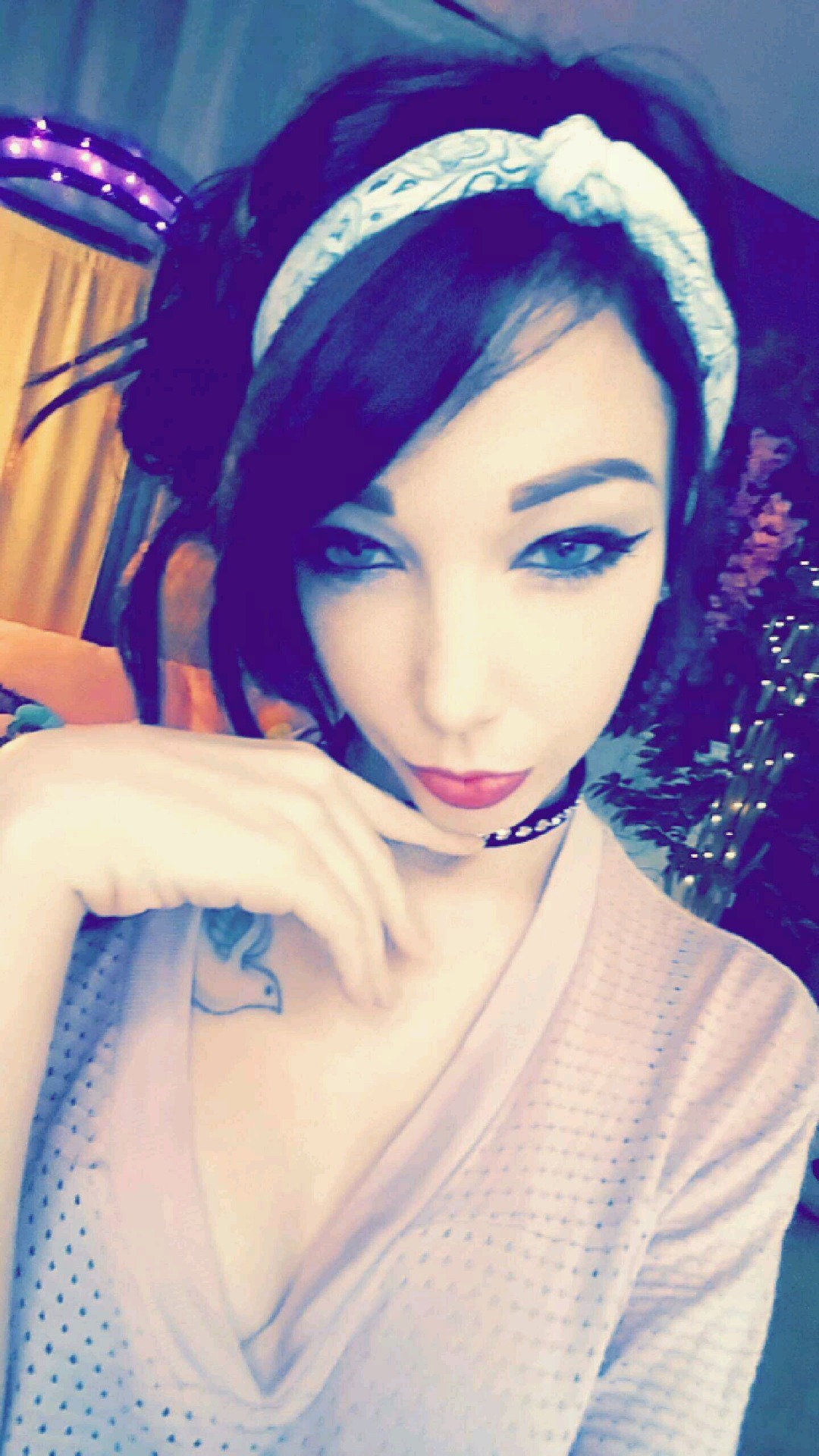 lilmskitten:  I’m a good lil pet 😇