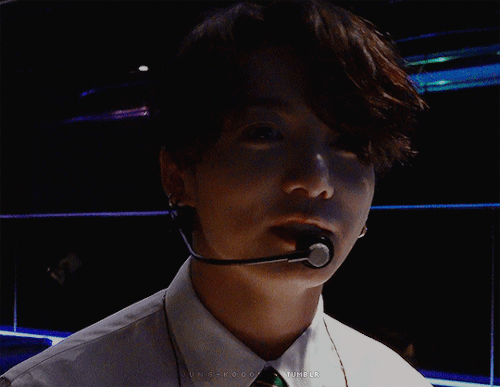 Jungkook Saying Hed Sell His Paintings And Donate 50% Of The Profits