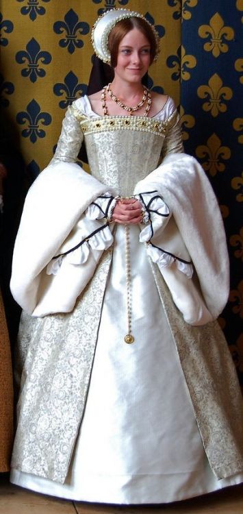 Renaissance costumes