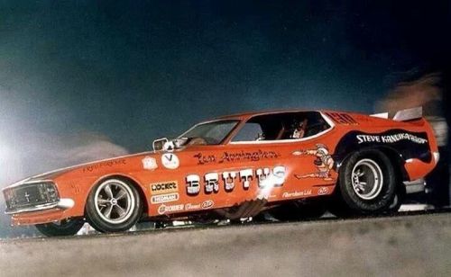 XXX vanderbeer:  (via vintage drag racing) photo