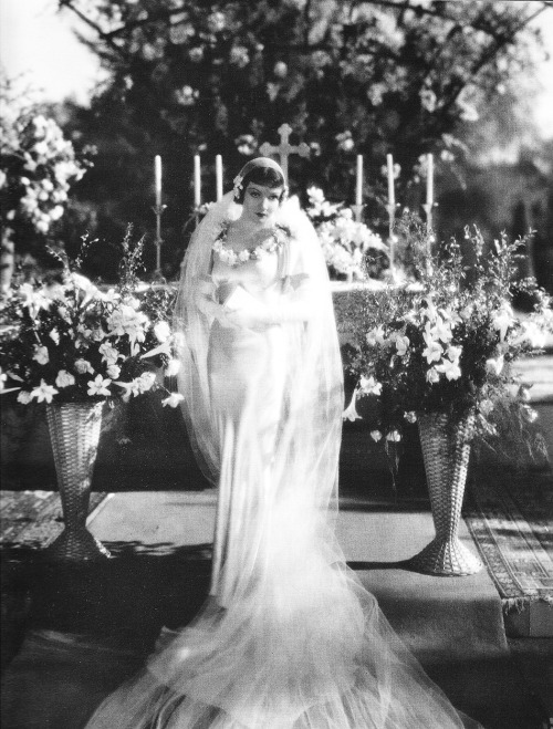 Colbert in the famous wedding dress scene in It Happened One Night (Frank Capra, 1934)