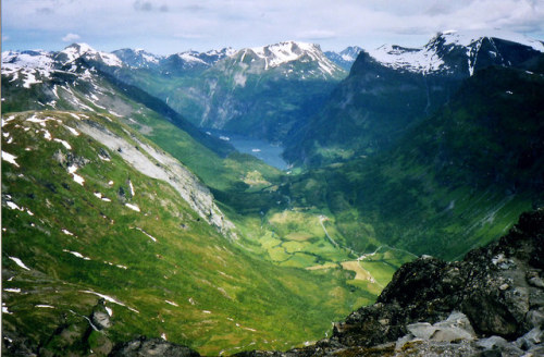 eyeleaves: David Andersson, The Geiranger fjord in Norway. 2011