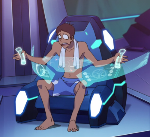 nymas:Lance makes the best faces guys i love him
