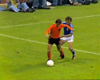 afootballreport:  The Man Left Behind: Jan Olssen reflects on being beaten by the Cruyff turn Beauti