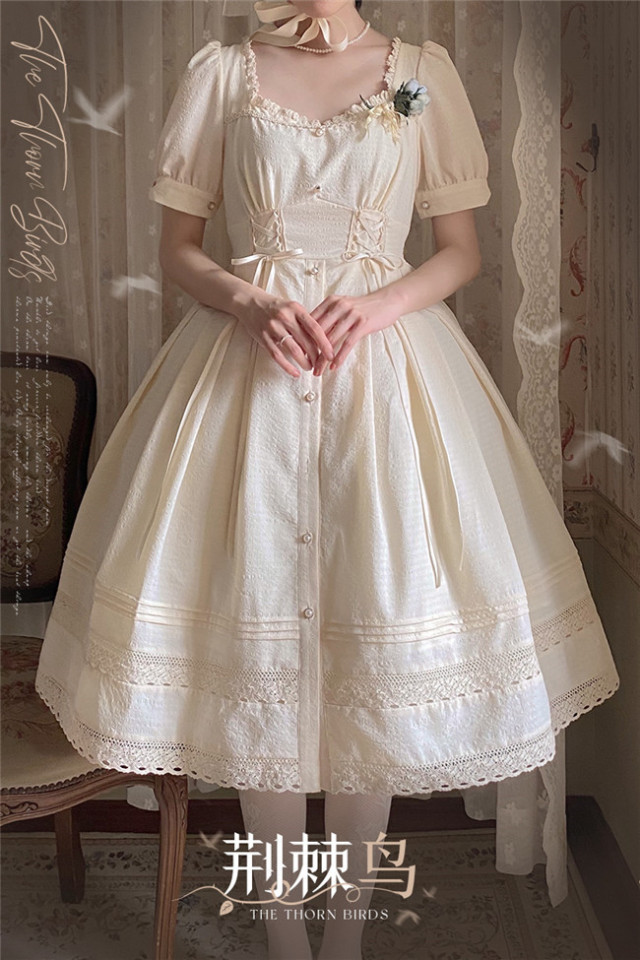 https://www.my-lolita-dress.com/h-product-detail.html?goods_id=1979524