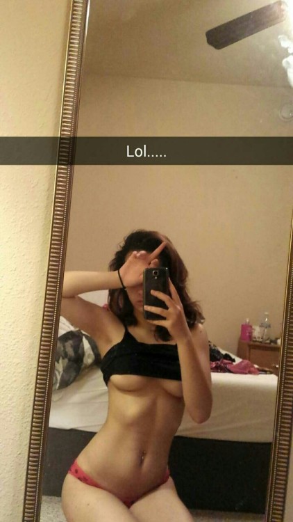 n4ked-er:  n4ked-er:  I’ve been loving my body lately…  I was slept on -_-