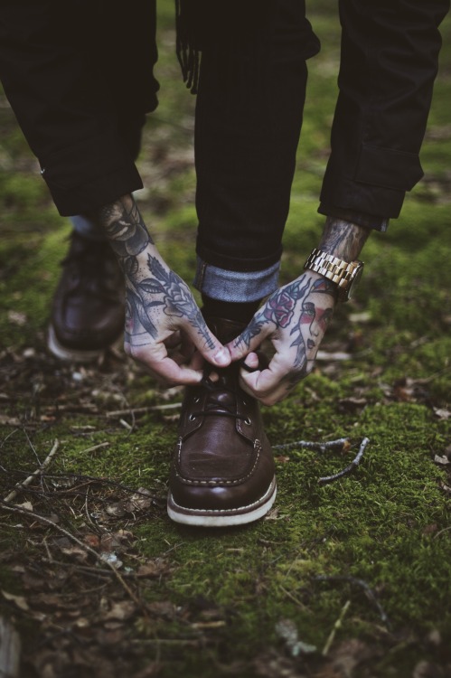 livetienresvaska:   My gal snapped me sort my shoes out on the west coast woodland walk today.  Check my Instagram for more photos.  @joakimhoyna 