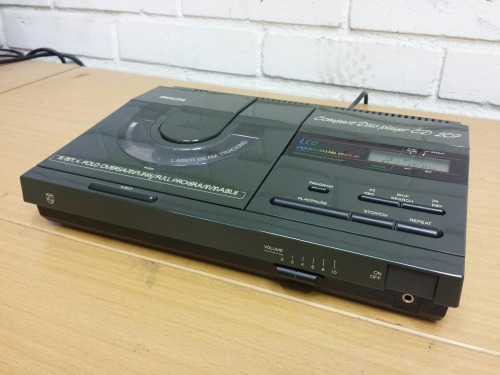 Philips CD207/00R Compact Disc Player, 1987