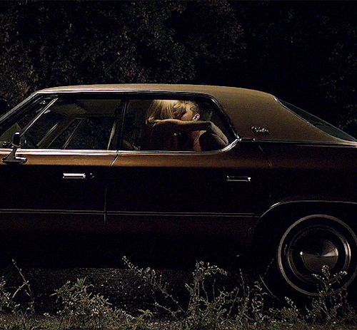 dcbicki:💦 31 DAYS OF SPOOKTOBER ► IT FOLLOWS (2014) dir. David Robert Mitchell—