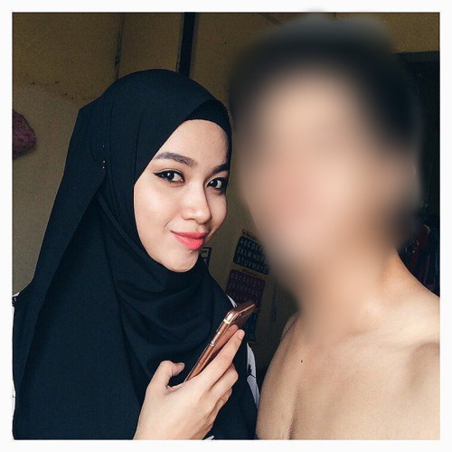 Qish. Reblog To See The Other Side Of Her.