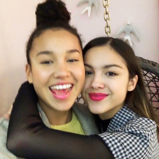 Olivia Rodrigo and Sofia Wylie
like/reblog if using