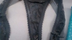 wetpantyslut:  One of my favorite thongs