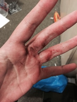 spacelien:  the dried ink on my hand looks