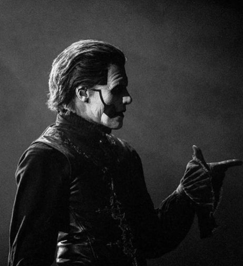 Copia Side Profile