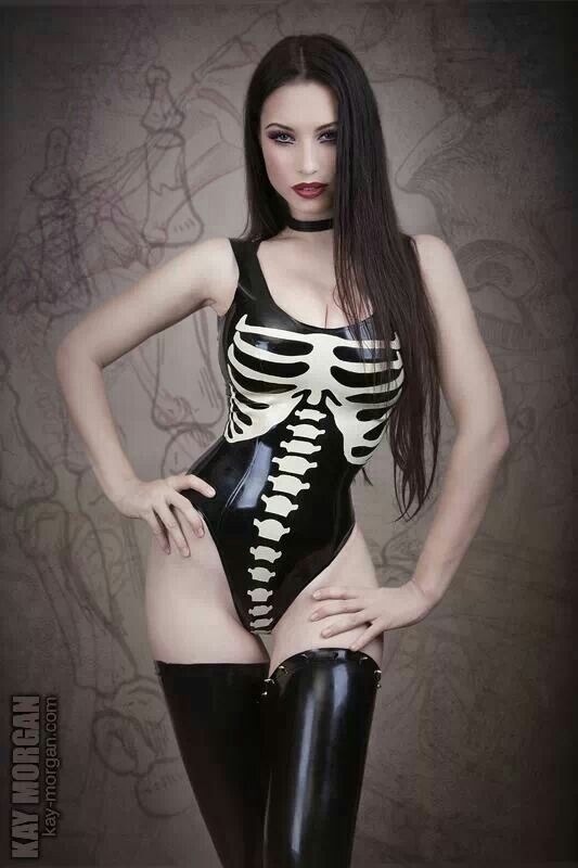 The Kinky Latex Girl
