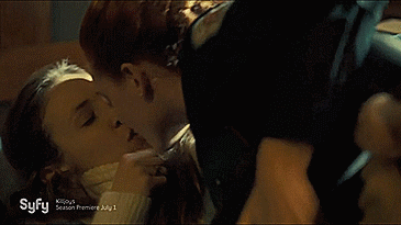 heda-of-the-wolves:  It’s getting Haught in here   ( ͡º ͜ʖ ͡º)   